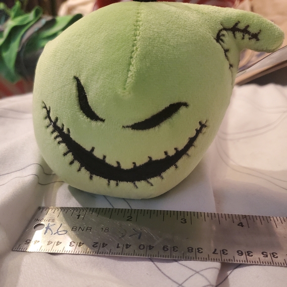 NWT Plush oogie Boogie Clip On Accessory - Picture 10 of 10